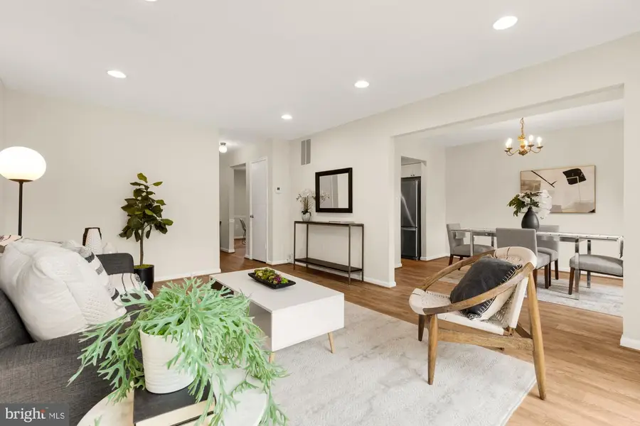 19 Shagbark Ct, Rockville, MD 20852 - #2