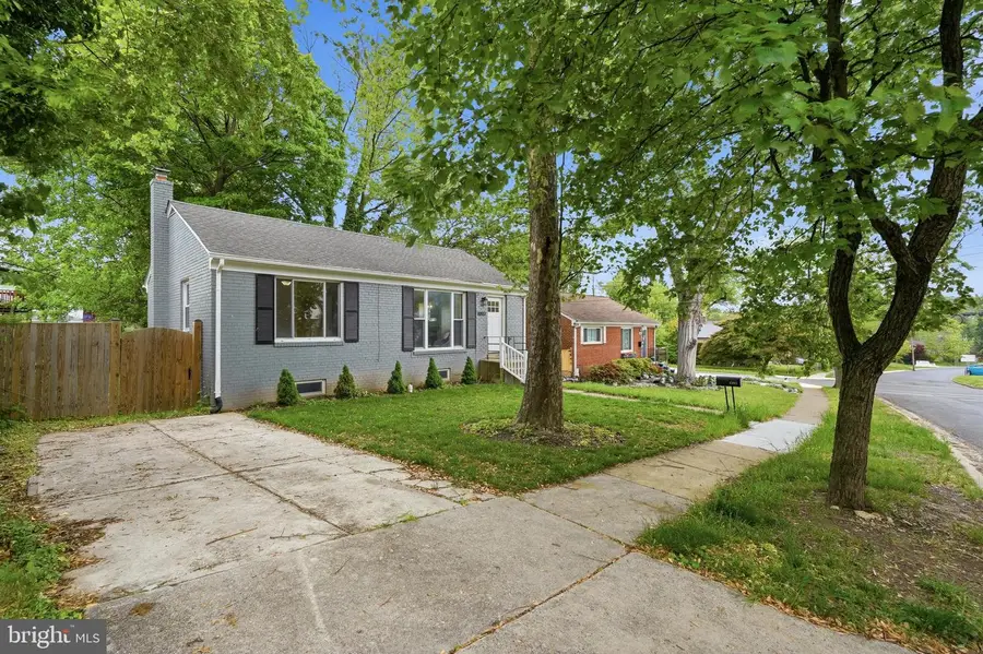 10813 Jewett St, Silver Spring, MD 20902 - #2