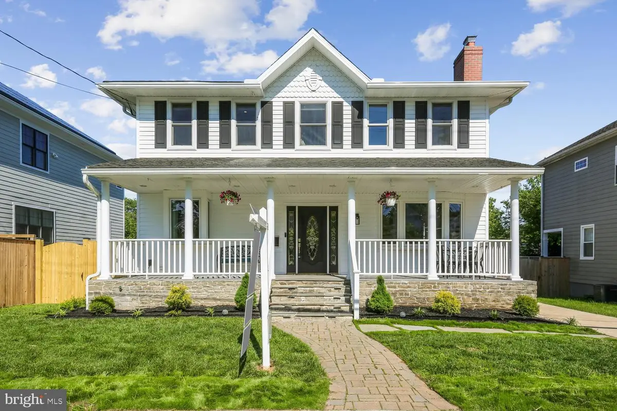 9813 Montauk Ave, Bethesda, MD 20817 - #1