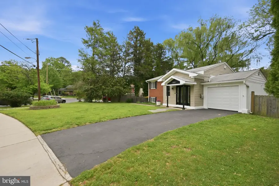 4000 Southend Rd, Rockville, MD 20853 - #3