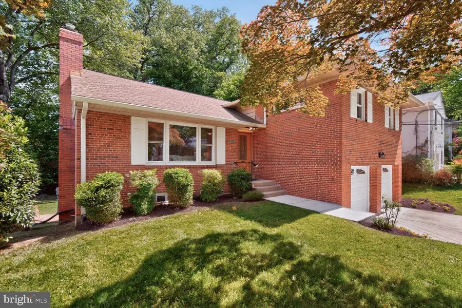 3521 Glenmoor Dr, Chevy Chase, MD 20815 - #2