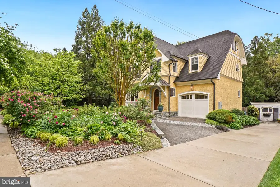 4004 Underwood St, Chevy Chase, MD 20815 - #3