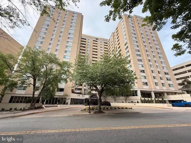 4601 N Park Ave #715, Chevy Chase, MD 20815 - #2