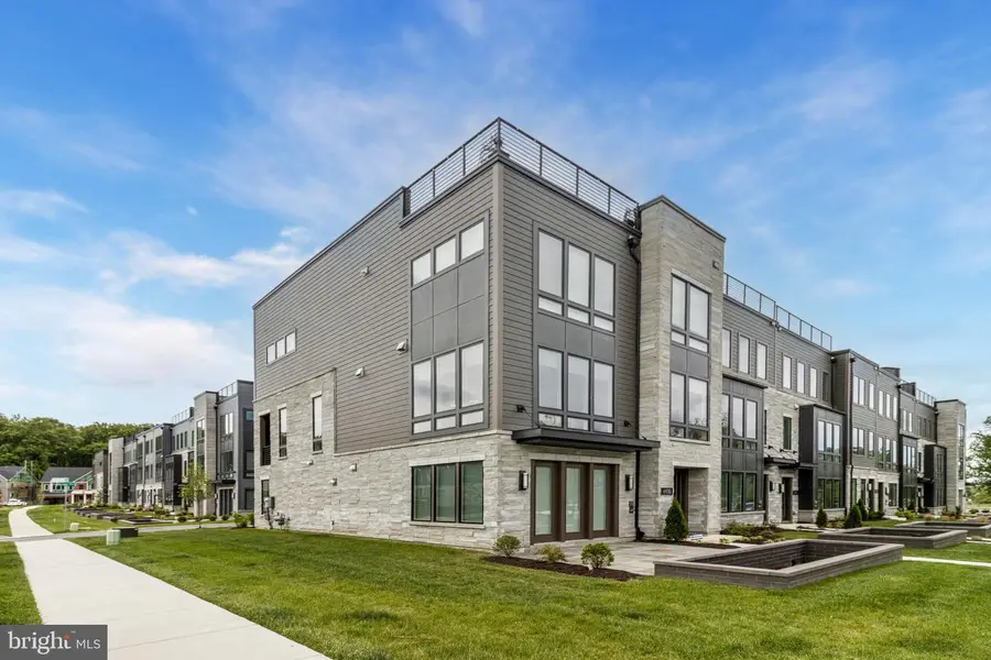 6930 Silver Linden St, Bethesda, MD 20817 - #2