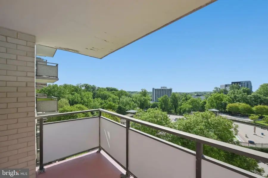 5225 Pooks Hill Rd #517n, Bethesda, MD 20814 - #2