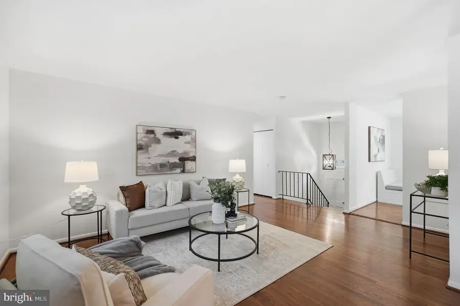 14429 Brad Dr, Rockville, MD 20853 - #2