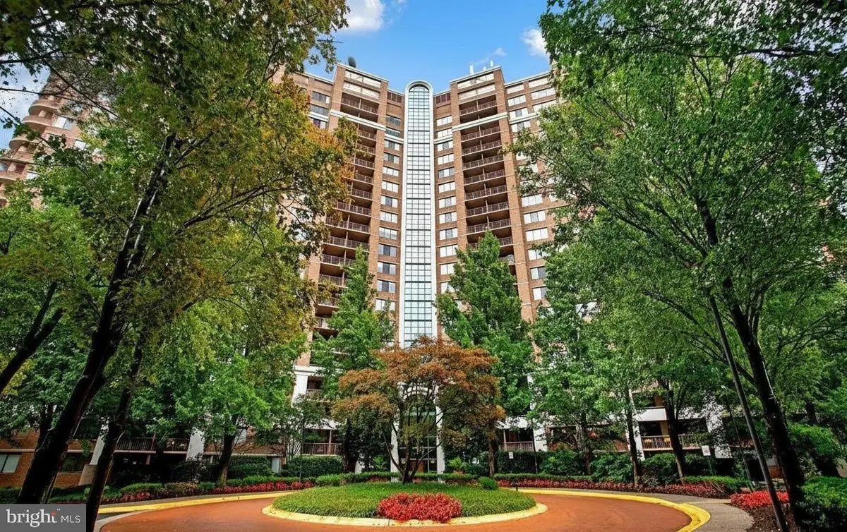 10101 Grosvenor Pl #1804, Rockville, MD 20852 - #1