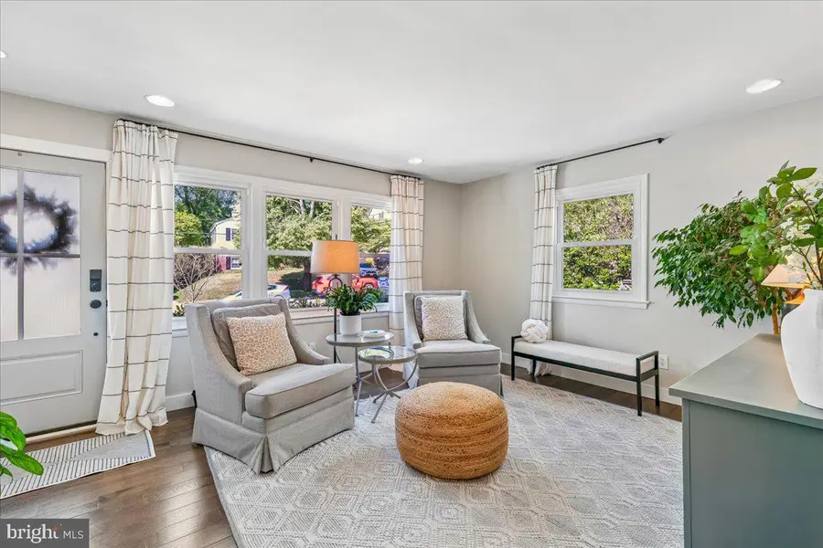 11336 Mitscher St, Kensington, MD 20895 - #3
