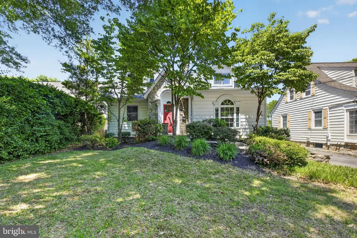 4415 Bradley Ln, Chevy Chase, MD 20815 - #1