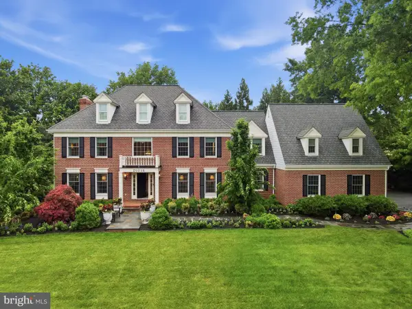 20016 Belle Chase Dr, GAITHERSBURG, MD 20882