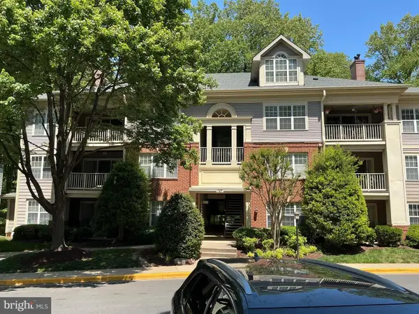 127 Timberbrook Ln #202, GAITHERSBURG, MD 20878