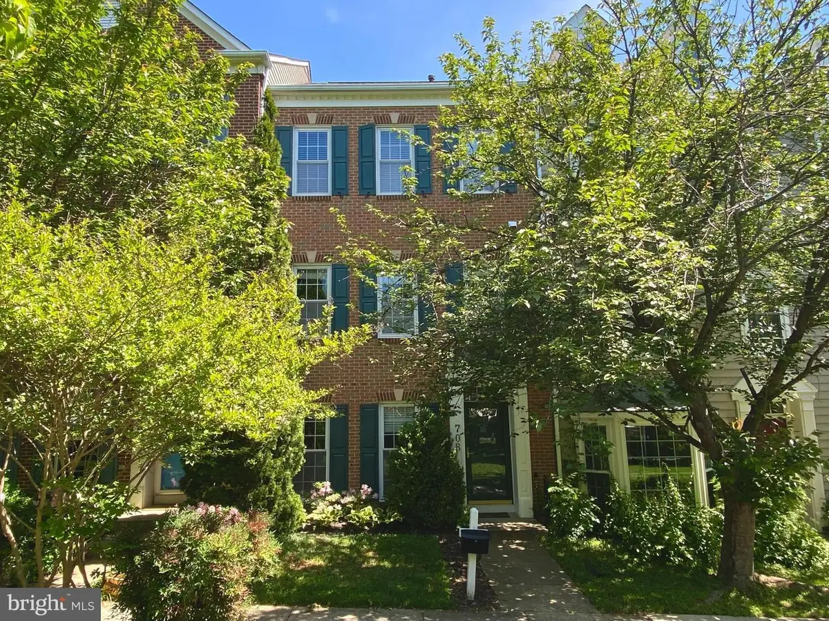 708 Market St E, Gaithersburg, MD 20878 - #1