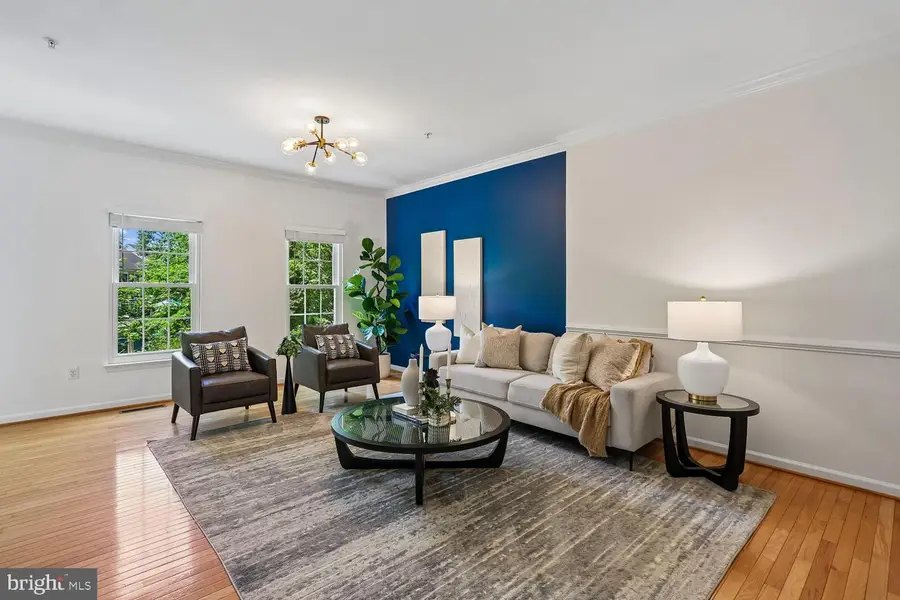 708 Market St E, Gaithersburg, MD 20878 - #2