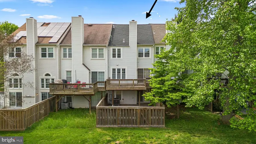 8723 Delcris Dr, Montgomery Village, MD 20886 - #2