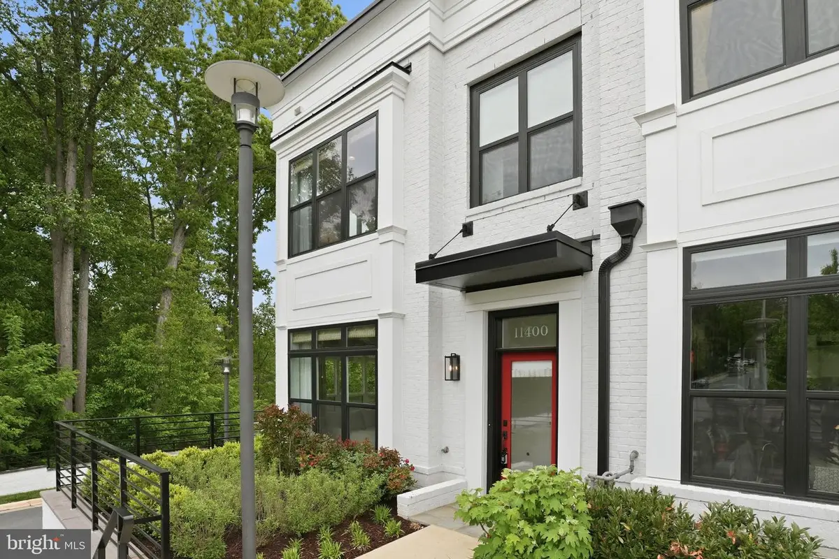 11400 Emerald Park Rd, Potomac, MD 20854 - #1