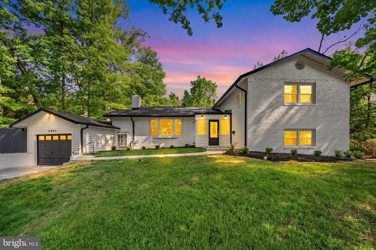6801 Tildenwood Ln, Rockville, MD 20852 - #1