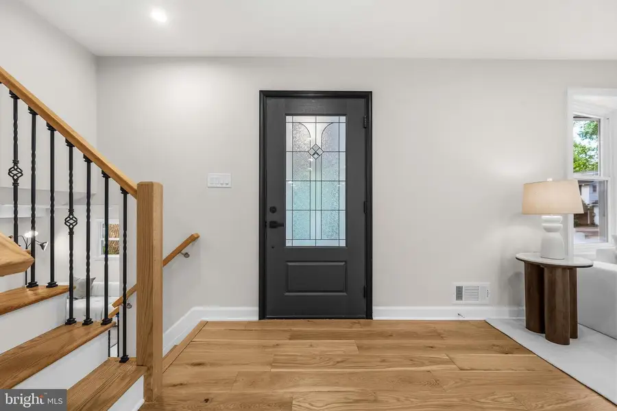 6801 Tildenwood Ln, Rockville, MD 20852 - #2