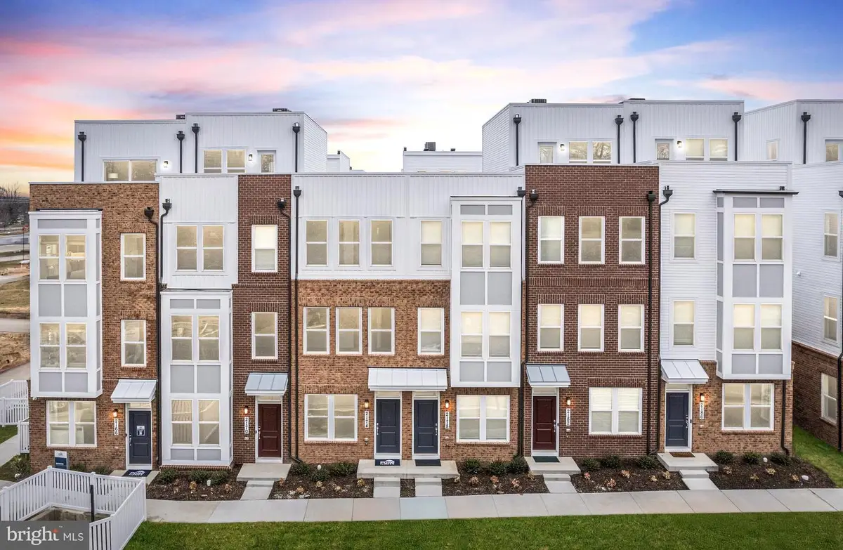 3029 Nina Clarke Dr, Rockville, MD 20850 - #1