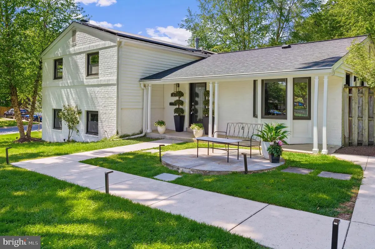 2 Orleans Ter, Kensington, MD 20895 - #1