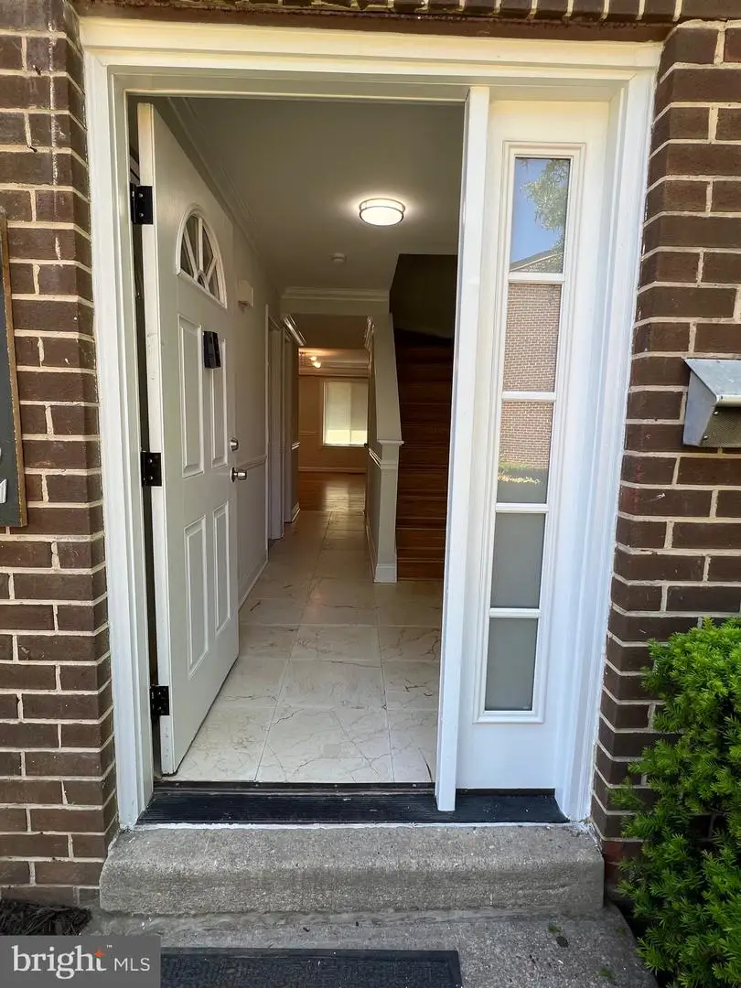 972 W Side Dr #21-f, Gaithersburg, MD 20878 - #2