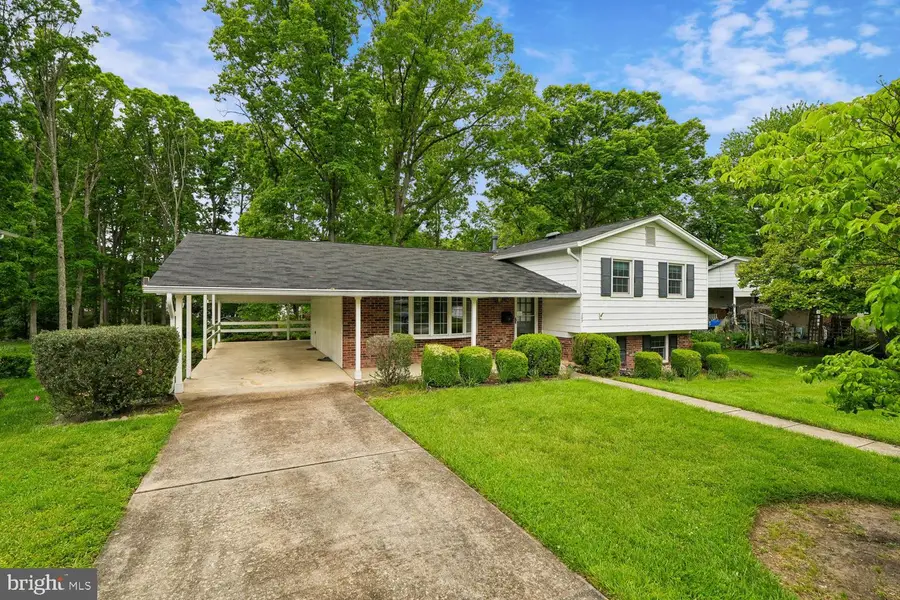 205 Tulip Dr, Gaithersburg, MD 20877 - #2