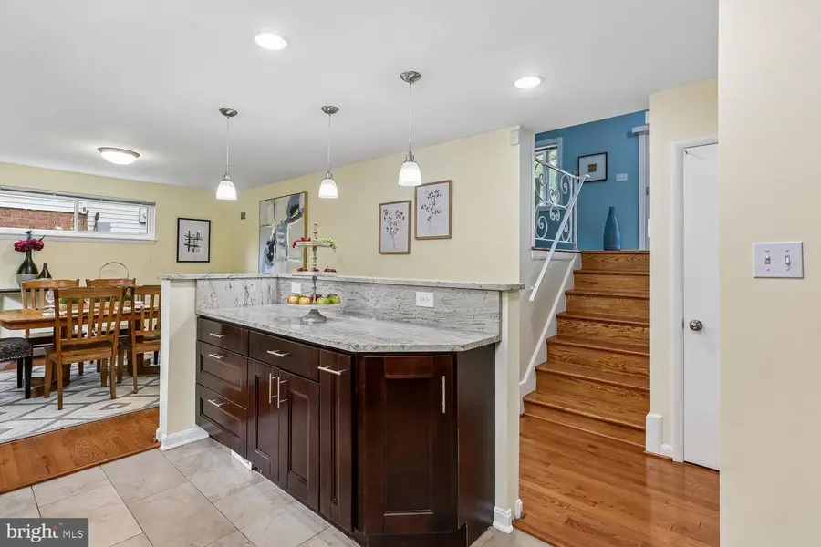 11513 Lockhart Pl, Silver Spring, MD 20902 - #2