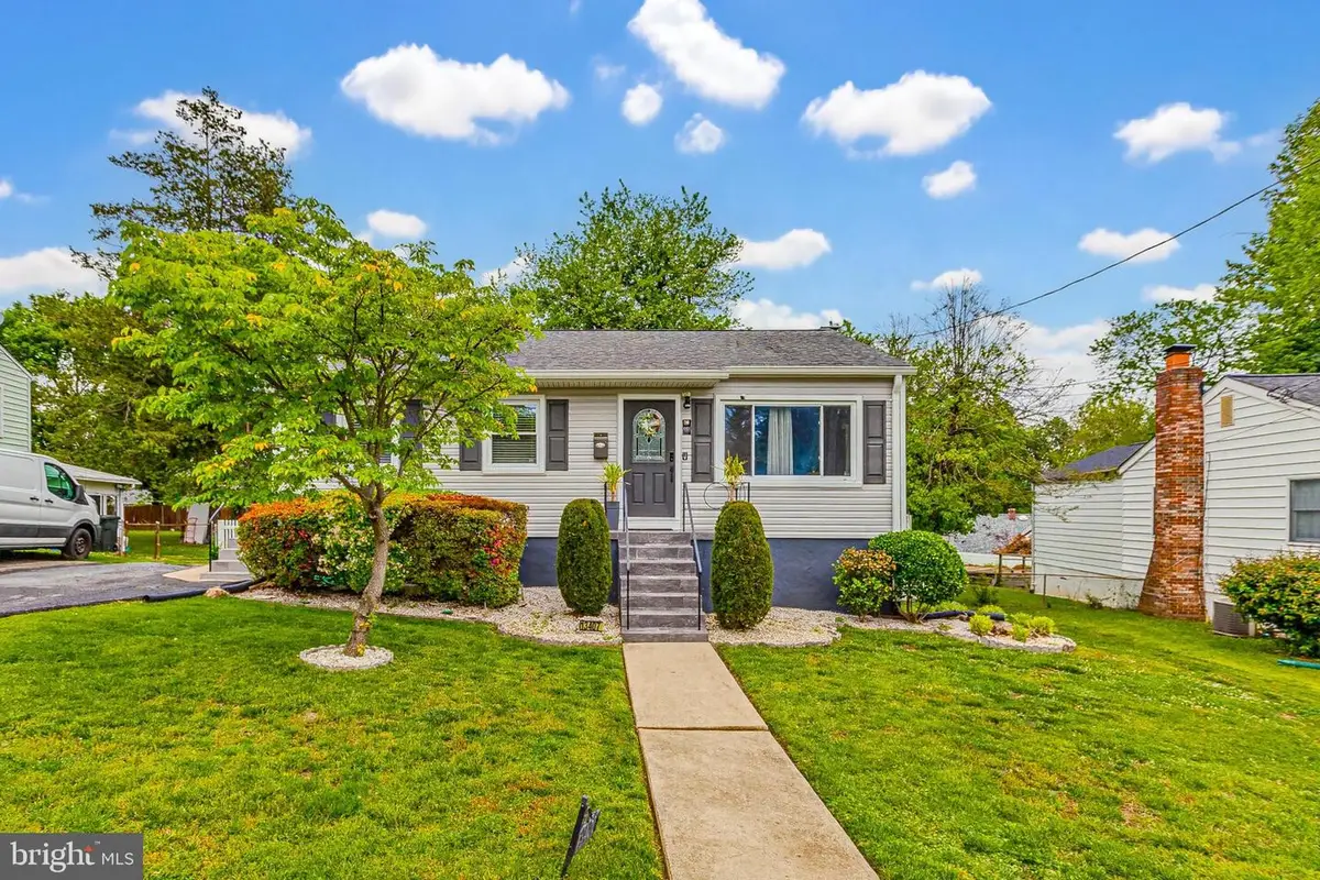 13407 Justice Rd, Rockville, MD 20853 - #1