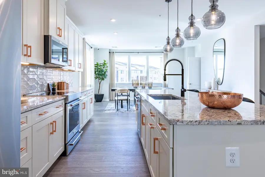 93 Central Ave, Gaithersburg, MD 20877 - #3