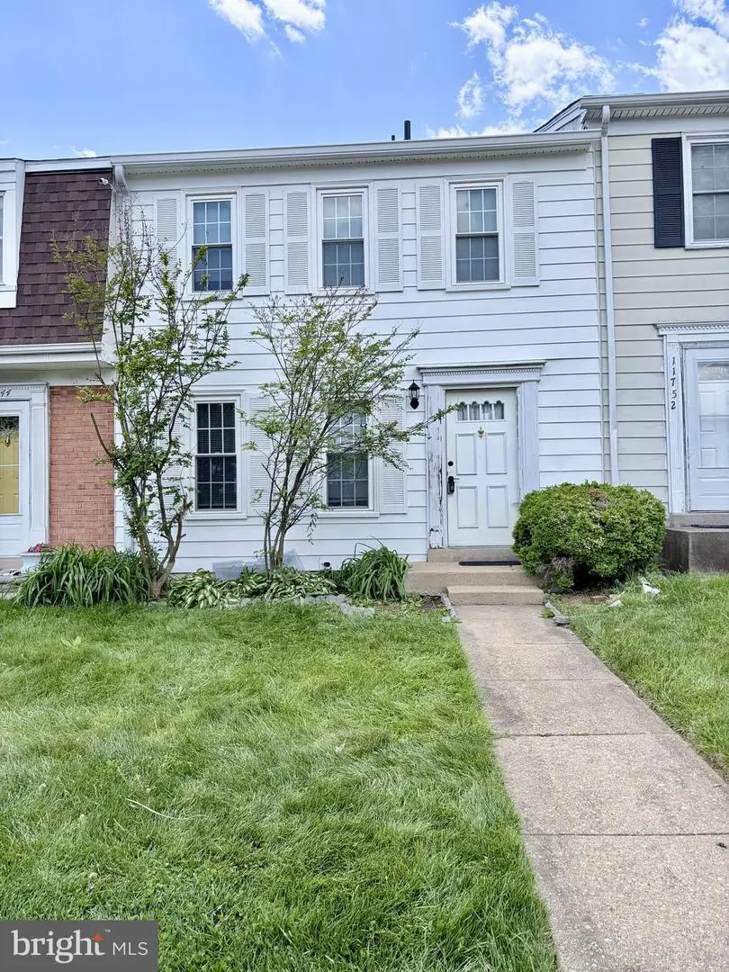 11748 Trophy Ct, Germantown, MD 20876 - #1