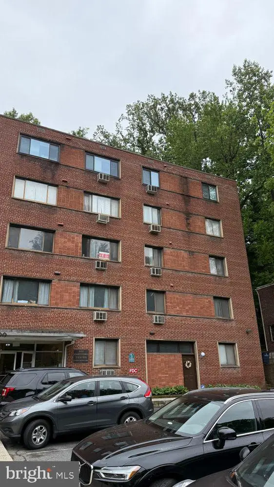 500 Thayer Ave #303, Silver Spring, MD 20910 - #2