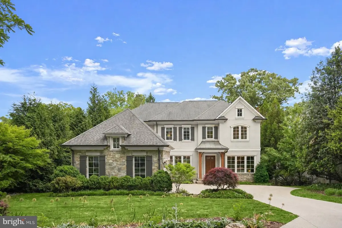 8204 Caraway St, Cabin John, MD 20818 - #1