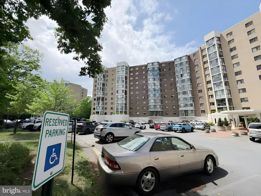 15115 Interlachen Dr #3-902, Silver Spring, MD 20906 - #3