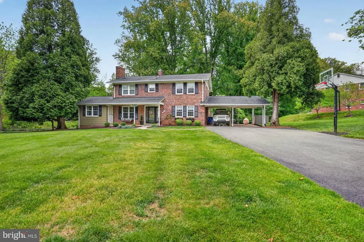 500 Finsbury Rd, Silver Spring, MD 20904 - #1