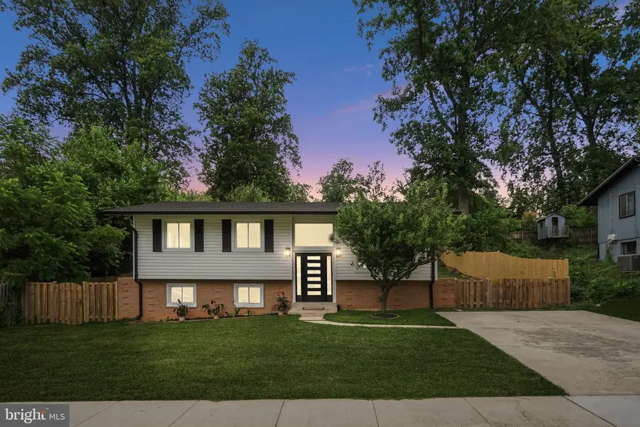 13710 Arctic Ave, Rockville, MD 20853 - #2