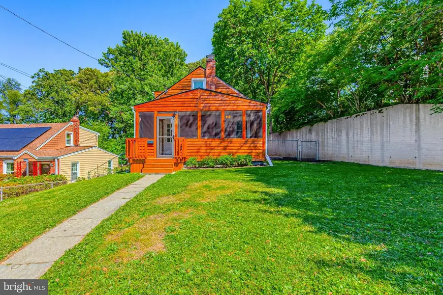 804 Wade Ave, Rockville, MD 20851 - #3