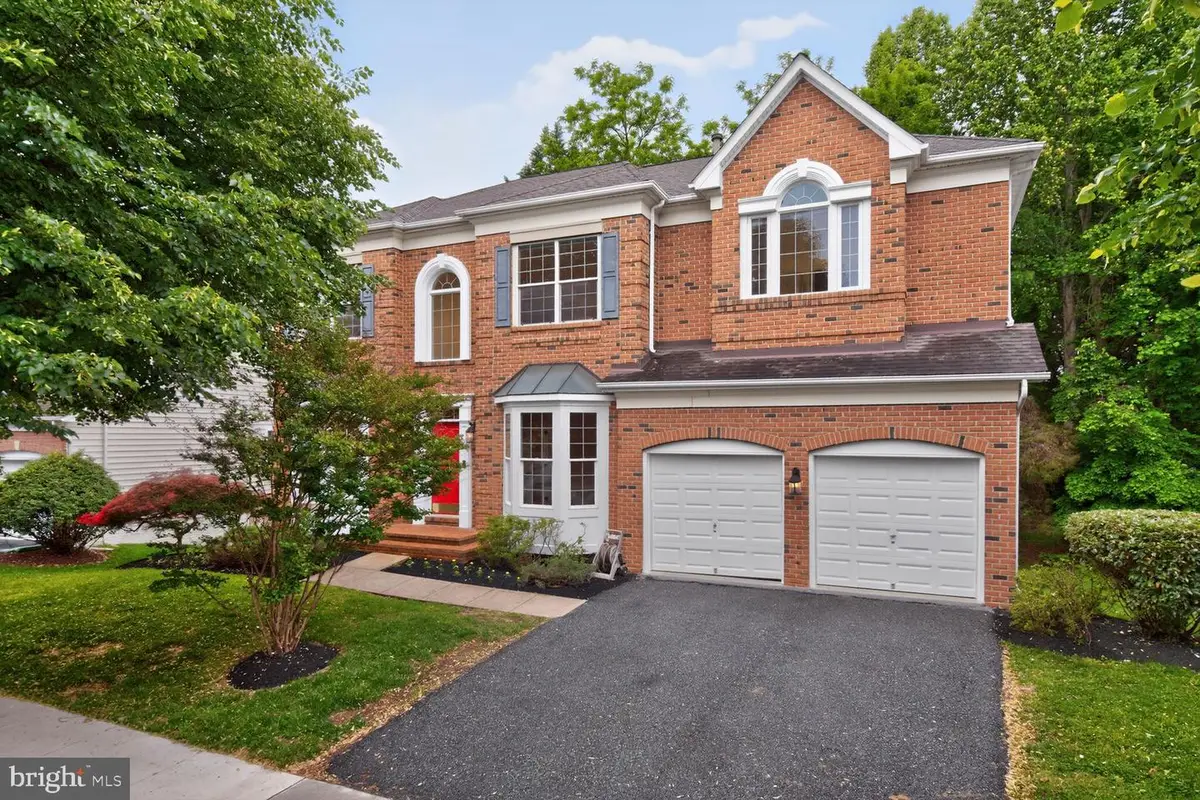404 Misty Knoll Dr, Rockville, MD 20850 - #1