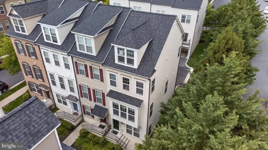 155 Prado Ln #2704, Clarksburg, MD 20871 - #2
