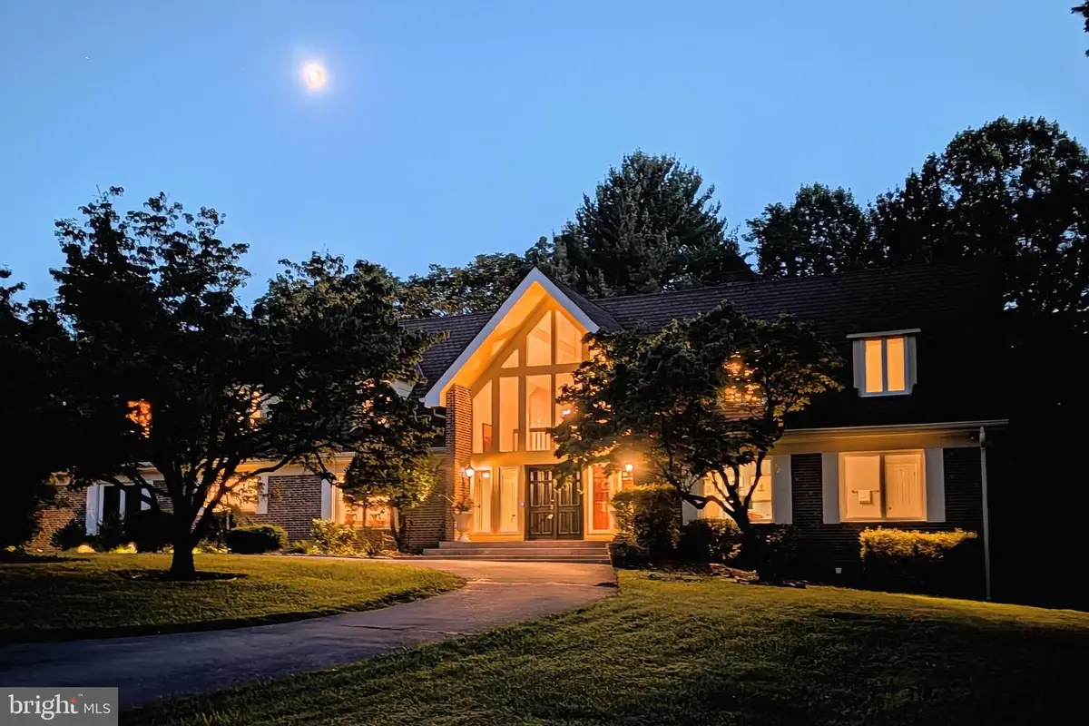 6 Travilah Ter, Potomac, MD 20854 - #1