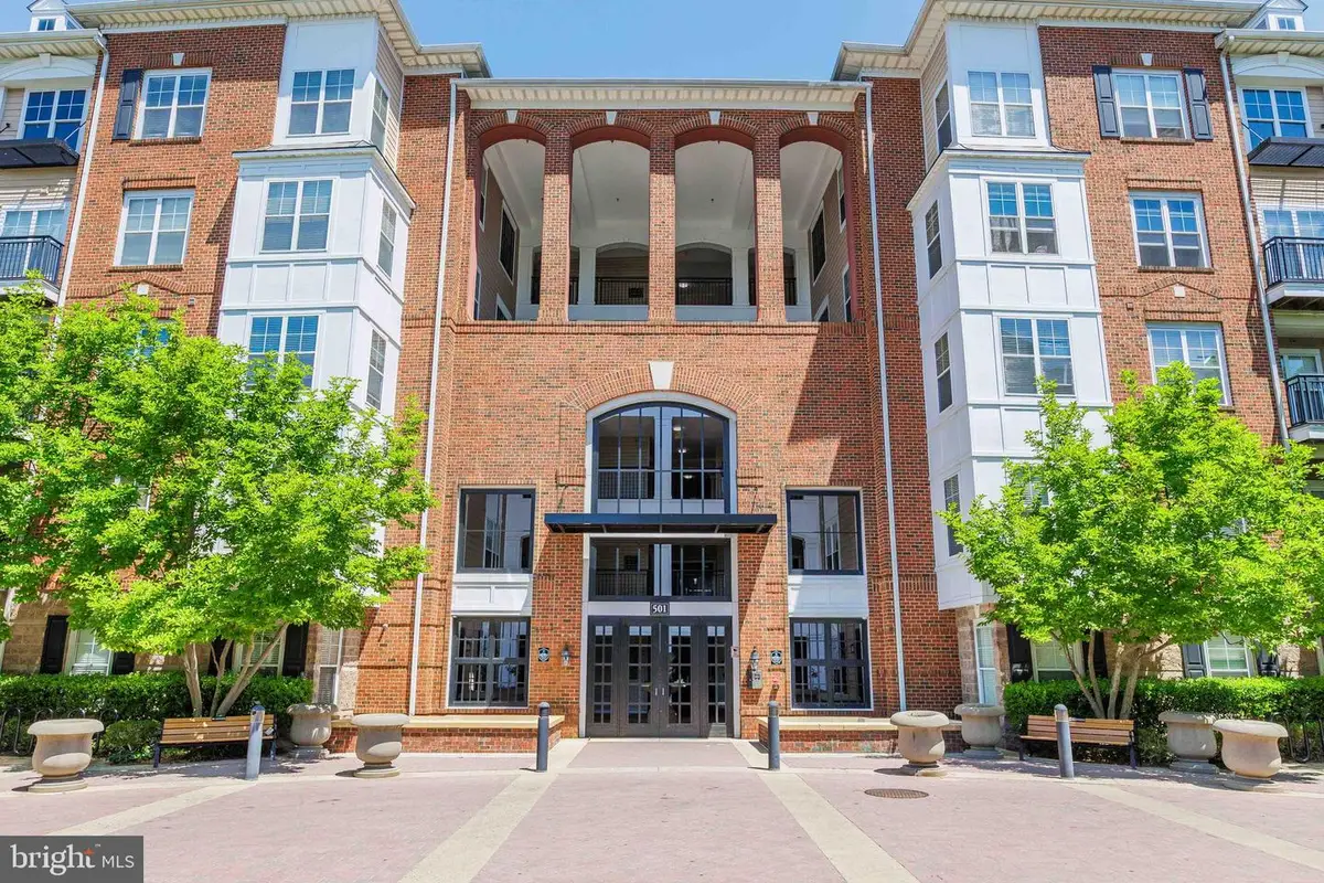 501 Hungerford Dr #p82, Rockville, MD 20850 - #1