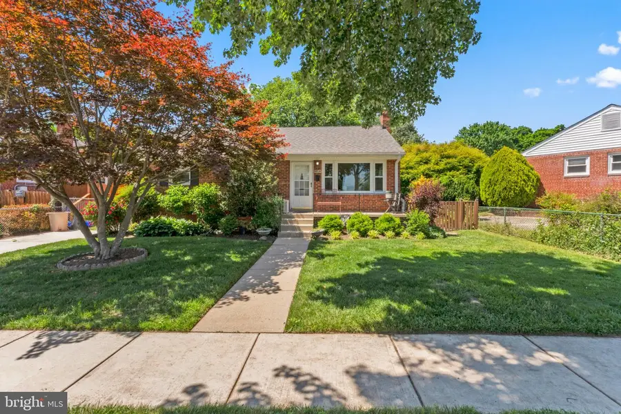 12620 Grace Max St, Rockville, MD 20853 - #2