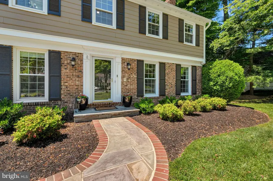 8508 Scarboro Ct, Potomac, MD 20854 - #3