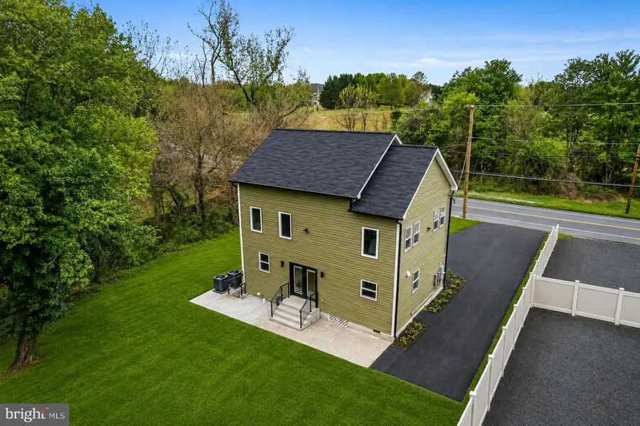 15001 Darnestown Rd, Germantown, MD 20874 - #3