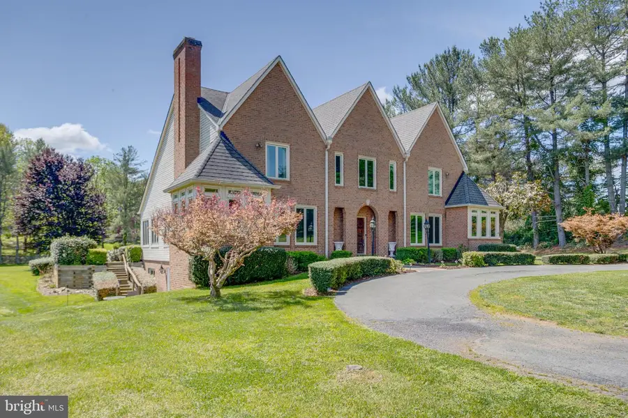 30 Piney Meetinghouse Ct, Potomac, MD 20854 - #2