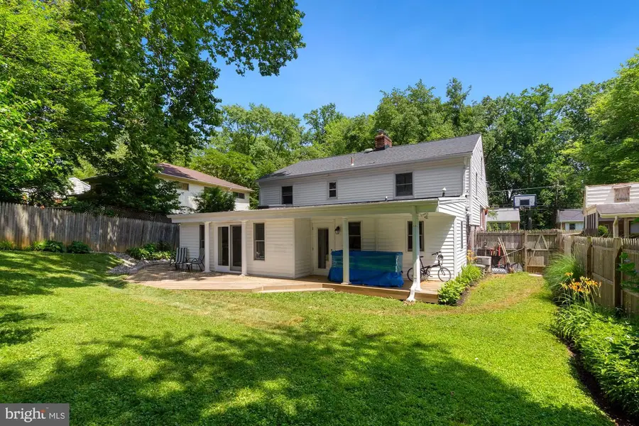 9504 Wadsworth Dr, Bethesda, MD 20817 - #3