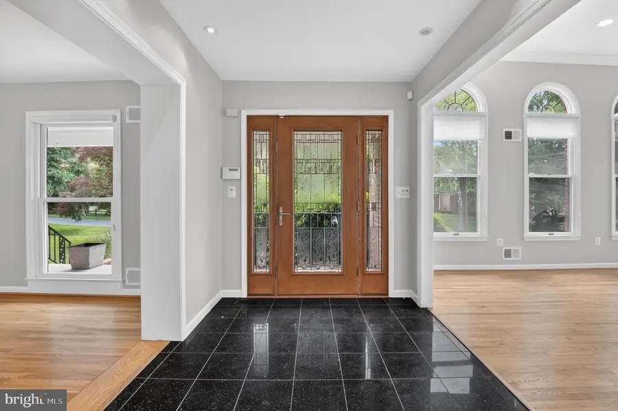 13601 Valley Dr, Rockville, MD 20850 - #3