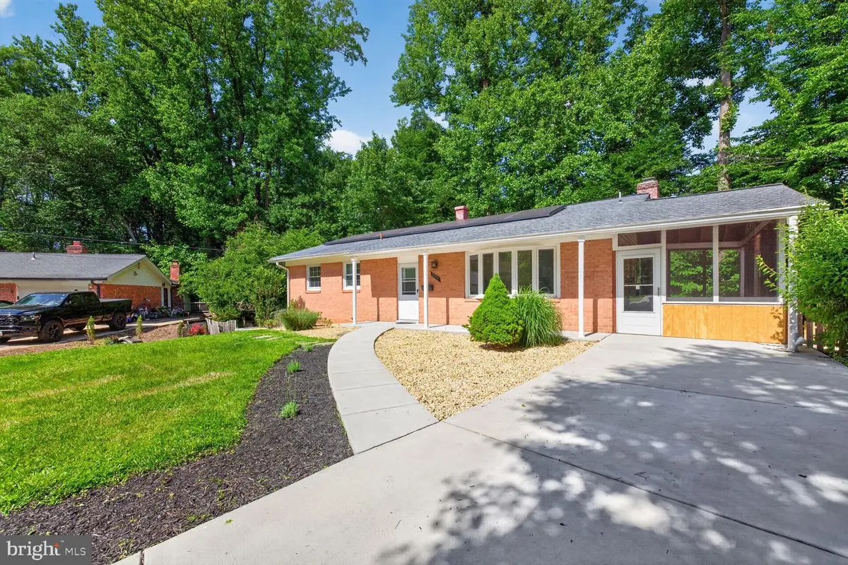 13105 Jingle Ln, Silver Spring, MD 20906 - #1