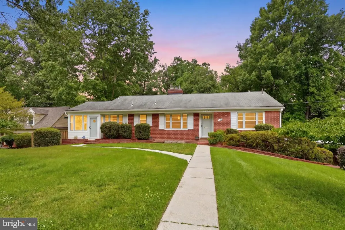 228 Northwest Ter, Silver Spring, MD 20901 - #1