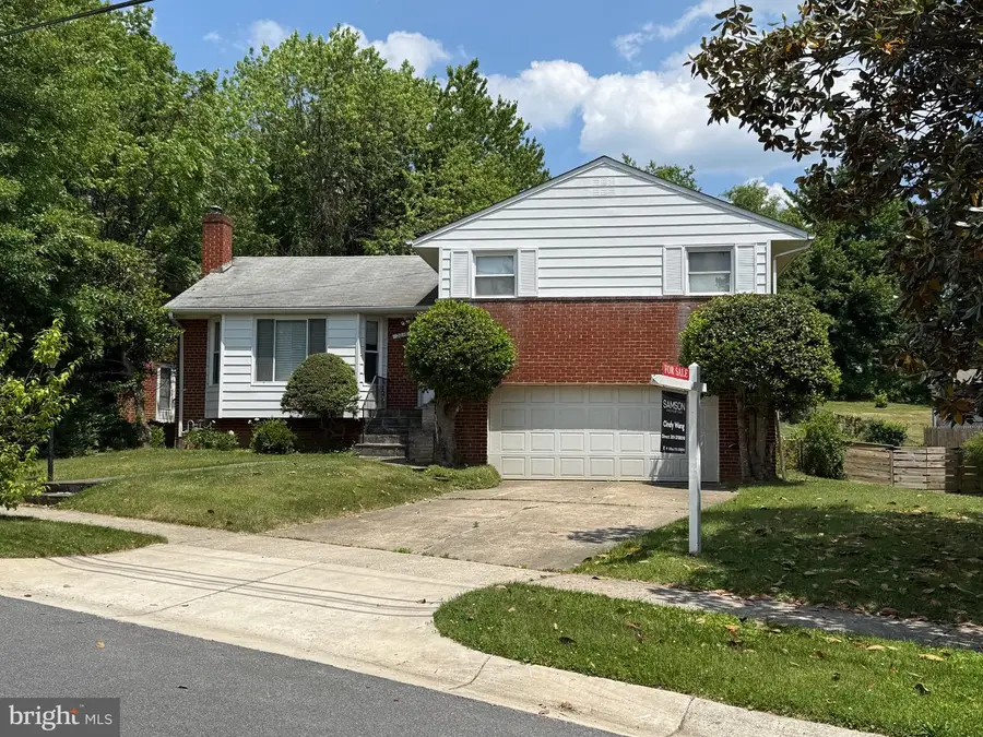 2016 Cascade Rd, Silver Spring, MD 20902 - #2