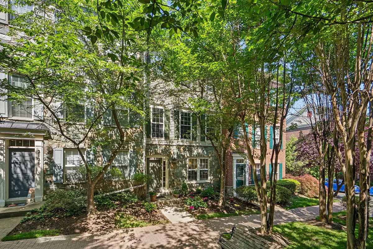 2128 Darcy Green Pl, Silver Spring, MD 20910 - #1