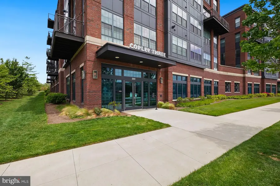 502 Diamondback Dr #404, Gaithersburg, MD 20878 - #2